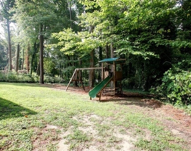209 Caboose Lane - Photo Thumbnail 23