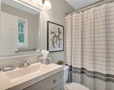 209 Caboose Lane - Photo Thumbnail 12