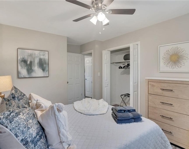 577 Kurtz Road - Photo Thumbnail 12