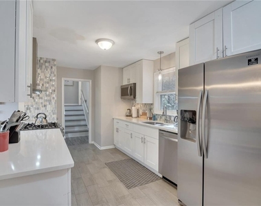 577 Kurtz Road - Photo Thumbnail 4