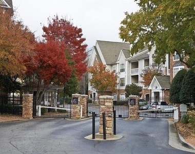 6210 Peachtree Dunwoody Road - Photo Thumbnail 22