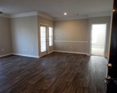 6210 Peachtree Dunwoody Road - Photo Thumbnail 4