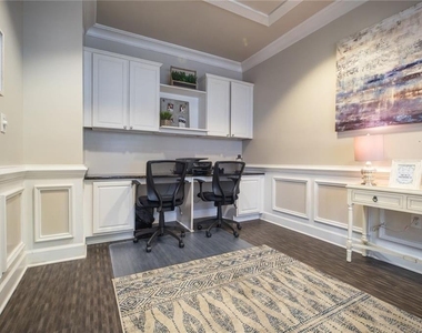 2676 Milscott Drive - Photo Thumbnail 19