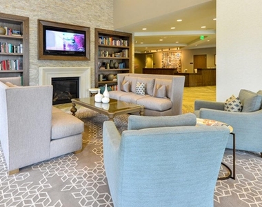 1163 W Peachtree Street Ne - Photo Thumbnail 11