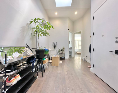 81 Central Avenue - Photo Thumbnail 2