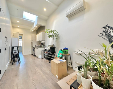 81 Central Avenue - Photo Thumbnail 3