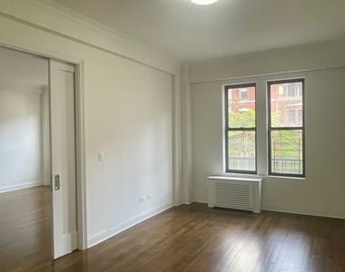 166 West 72nd Street, 3B - Photo Thumbnail 1
