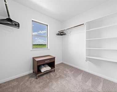 746 Meiomi Dr - Photo Thumbnail 8
