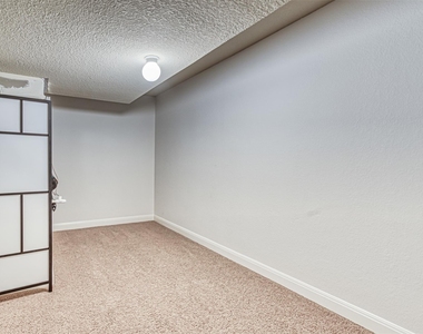 230 Sunrise Ridge Cv - Photo Thumbnail 22