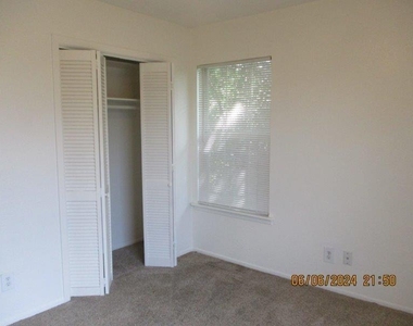 4810 West Wind Trl - Photo Thumbnail 14