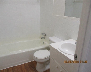 4810 West Wind Trl - Photo Thumbnail 9