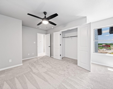 719 Meiomi Dr - Photo Thumbnail 19