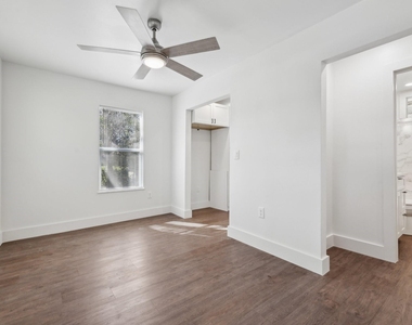 304 Harris St - Photo Thumbnail 10