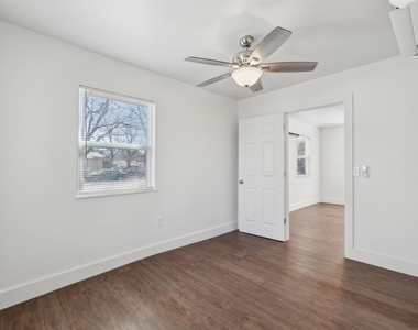 304 Harris St - Photo Thumbnail 18