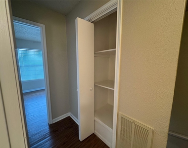 4904 West Wind Trl - Photo Thumbnail 18