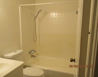 4904 West Wind Trl - Photo Thumbnail 9