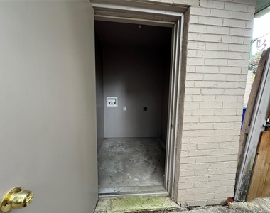 4904 West Wind Trl - Photo Thumbnail 22