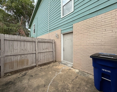 4904 West Wind Trl - Photo Thumbnail 20