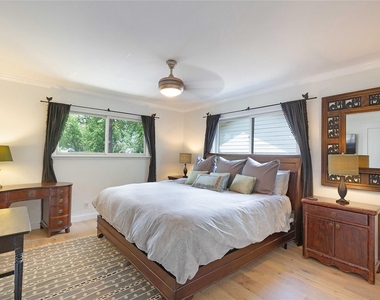 3307 Greenlawn Pkwy - Photo Thumbnail 7