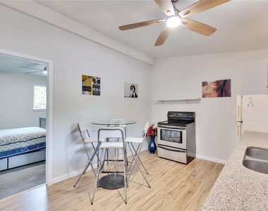 2103 Chaparral Park Rd - Photo Thumbnail 9