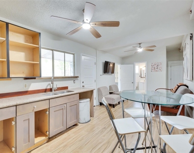 2103 Chaparral Park Rd - Photo Thumbnail 6