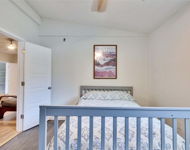 2103 Chaparral Park Rd - Photo Thumbnail 13