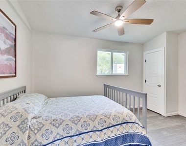 2103 Chaparral Park Rd - Photo Thumbnail 14