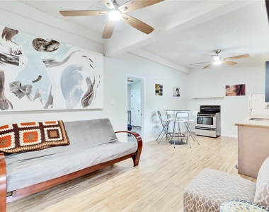 2103 Chaparral Park Rd - Photo Thumbnail 4
