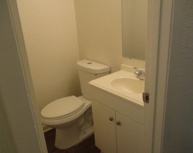 4904 West Wind Trl - Photo Thumbnail 3