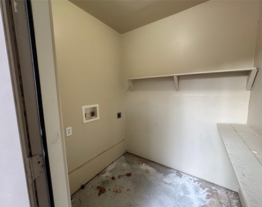 4904 West Wind Trl - Photo Thumbnail 21