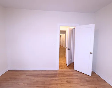 37-33 College Point Blvd - Photo Thumbnail 1