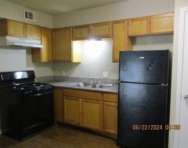 4904 West Wind Trl - Photo Thumbnail 3