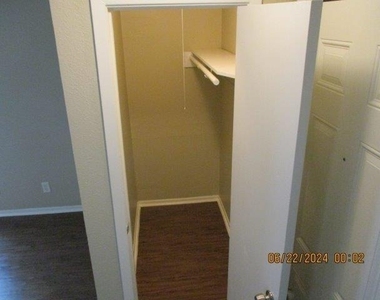 4904 West Wind Trl - Photo Thumbnail 5