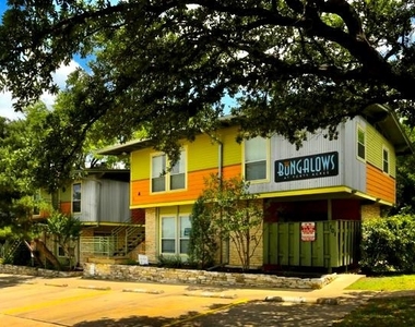 2703 Swisher St - Photo Thumbnail 2