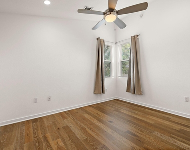 6404 Porter St - Photo Thumbnail 11