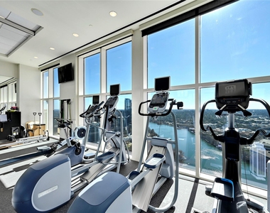 98 San Jacinto Blvd - Photo Thumbnail 13