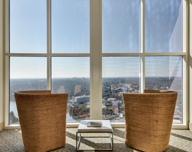 98 San Jacinto Blvd - Photo Thumbnail 17