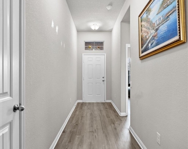 13809 Harrisglenn Dr - Photo Thumbnail 3