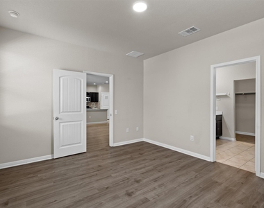 13809 Harrisglenn Dr - Photo Thumbnail 12