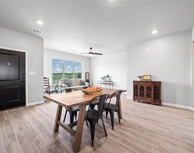 617 Meiomi Dr - Photo Thumbnail 23