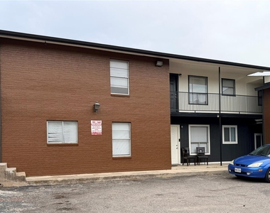 420 N Gilmer St - Photo Thumbnail 4