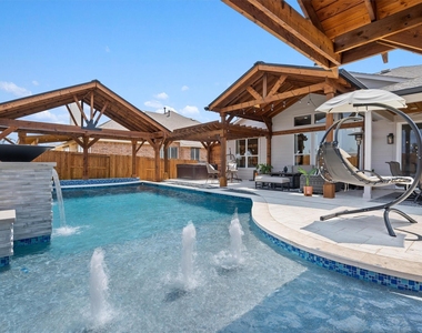 542 Centerbrook Pl - Photo Thumbnail 35