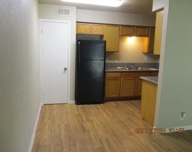 4902 West Wind Trl - Photo Thumbnail 6