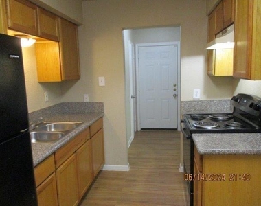 4902 West Wind Trl - Photo Thumbnail 5