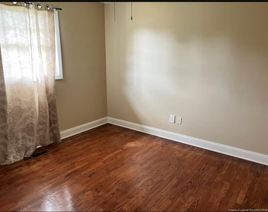 4807 Main Street S - Photo Thumbnail 5