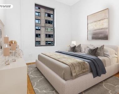 542 East 82nd Street - Photo Thumbnail 4
