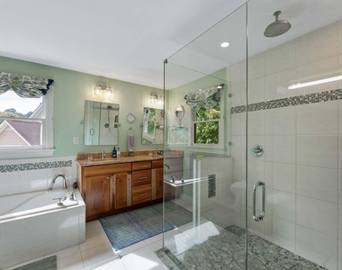 303 Cary Pines Drive - Photo Thumbnail 11
