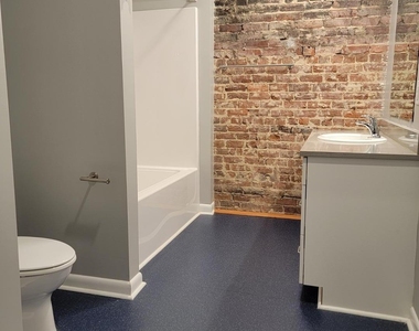 112 N Birch Avenue - Photo Thumbnail 13