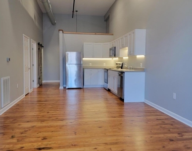 112 N Birch Avenue - Photo Thumbnail 6