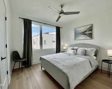 629 N Queen Street - Photo Thumbnail 28